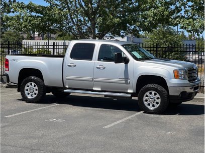Used 2014 GMC Sierra 2500 SLT w/ SLT Convenience Package