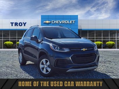 Used 2022 Chevrolet Trax LT w/ Premium Seat Package