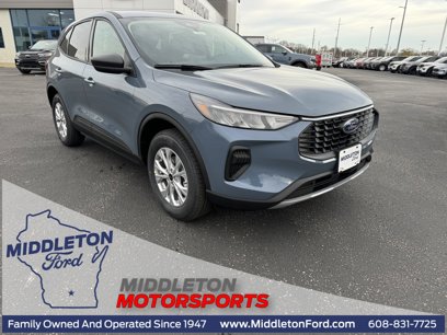 New 2025 Ford Escape Active w/ Cold Weather Package