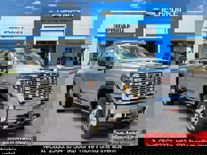 New 2025 GMC Sierra 3500 Denali w/ Technology Package
