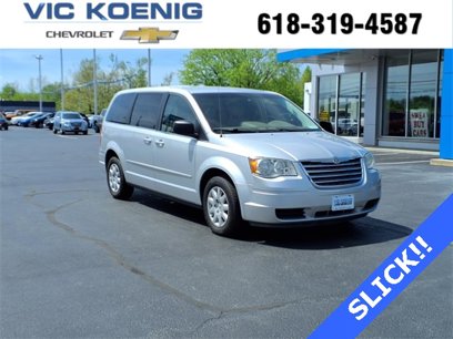 Used 2010 Chrysler Town & Country LX w/ PWR Convenience Group