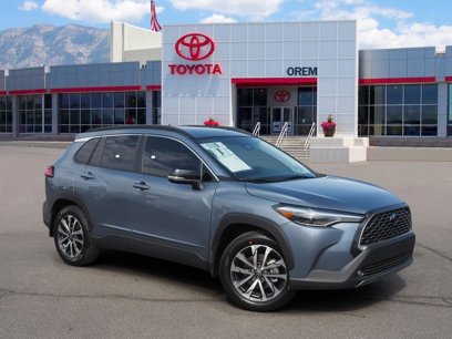 New 2025 Toyota Corolla Cross XLE w/ Convenience Package