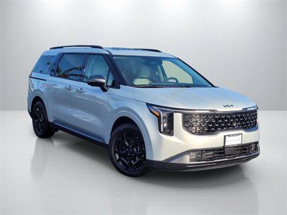 New 2025 Kia Carnival SX