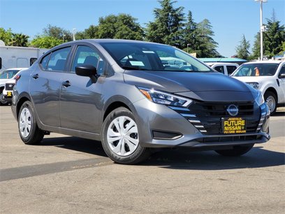 New 2025 Nissan Versa S