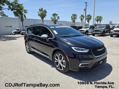 Certified 2024 Chrysler Pacifica Pinnacle