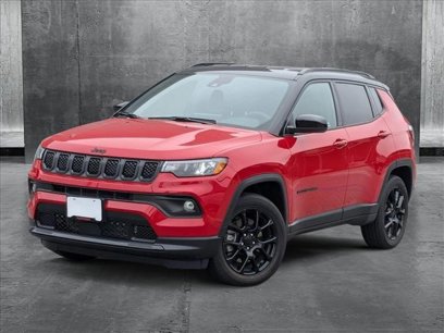 Used 2024 Jeep Compass Latitude w/ Convenience Group