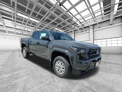 New 2025 Toyota Tacoma SR5
