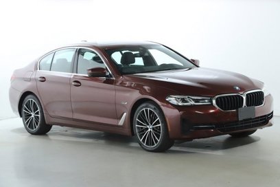 Used 2023 BMW 530e xDrive w/ Premium Package
