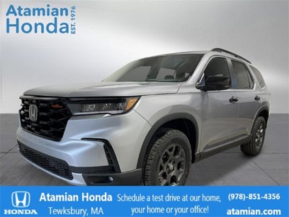 New 2025 Honda Pilot TrailSport