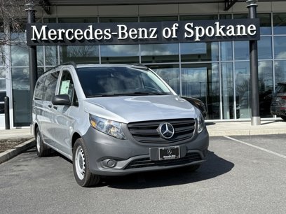 New 2023 Mercedes-Benz Metris Passenger