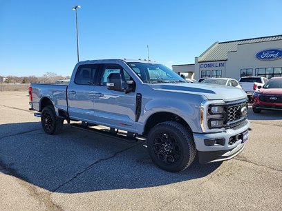 New 2025 Ford F250 Lariat w/ Lariat Ultimate Package