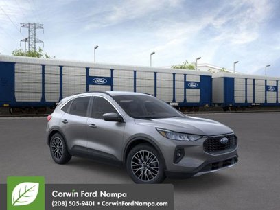 New 2025 Ford Escape SE