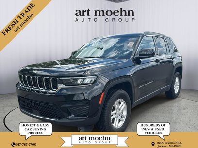 Used 2023 Jeep Grand Cherokee Laredo w/ Luxury Tech Group I