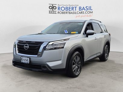 Used 2022 Nissan Pathfinder SV