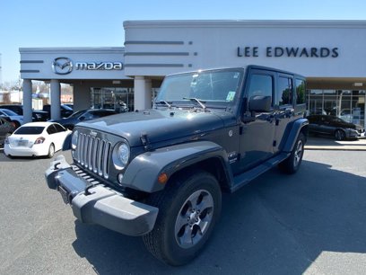 Used 2017 Jeep Wrangler Unlimited Sahara w/ Connectivity Group