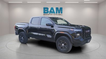Used 2023 GMC Canyon Elevation w/ Convenience Package