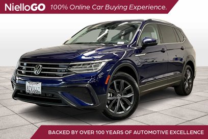 Used 2022 Volkswagen Tiguan SE