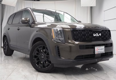 Used 2022 Kia Telluride EX w/ EX Premium Package