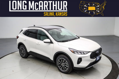 New 2025 Ford Escape SE