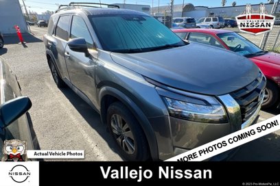 Used 2022 Nissan Pathfinder SV
