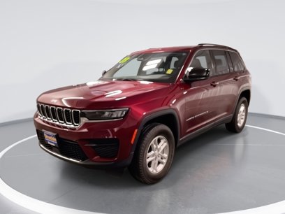 Used 2023 Jeep Grand Cherokee Laredo