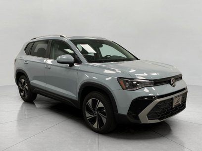 New 2025 Volkswagen Taos SE