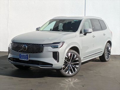 New 2025 Volvo XC90 B5 Ultra w/ Protection Package Premier