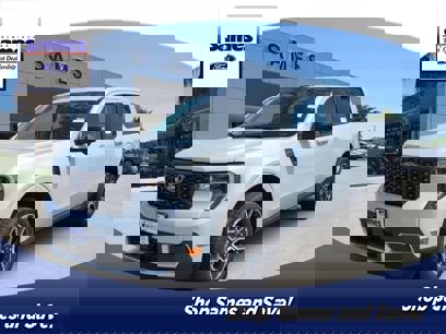 New 2025 Ford Maverick Lariat