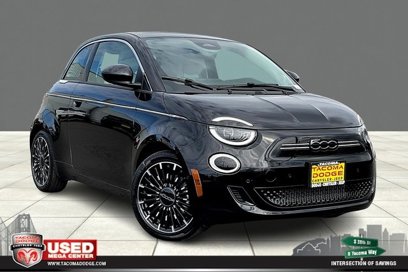 New 2024 FIAT 500 e