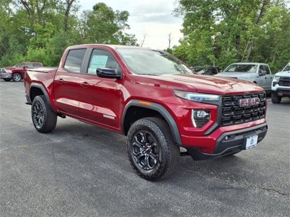 New 2025 GMC Canyon Elevation w/ Convenience Package