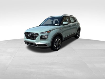 New 2025 Hyundai Venue SEL