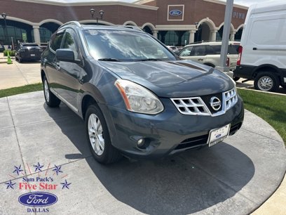 Used 2013 Nissan Rogue SV w/ Premium Pkg