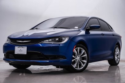 Used 2015 Chrysler 200 S w/ Navigation & Sound Group I
