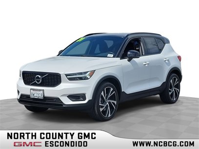 Used 2021 Volvo XC40 T4 R-Design w/ Climate Package
