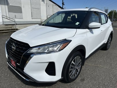 Used 2024 Nissan Kicks SV
