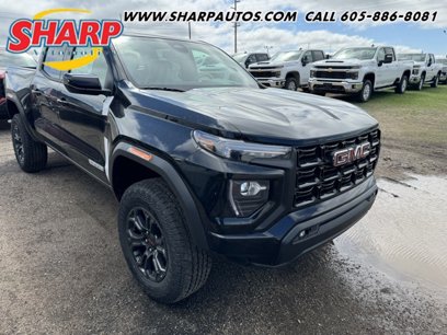 New 2025 GMC Canyon Elevation w/ Convenience Package