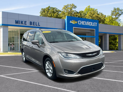 Used 2018 Chrysler Pacifica Touring-L Plus w/ Advanced Safetytec Group