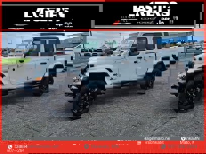 New 2025 Jeep Gladiator Sport