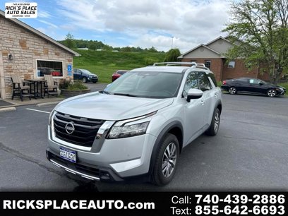Used 2023 Nissan Pathfinder SL