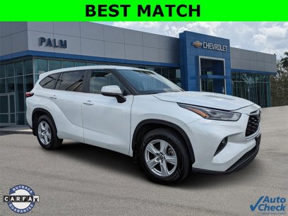 Used 2023 Toyota Highlander LE