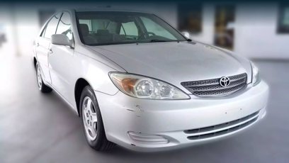 Used 2002 Toyota Camry LE