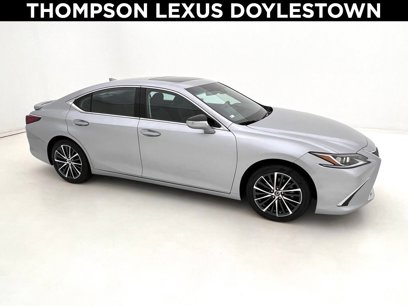 Used 2024 Lexus ES 300h w/ Premium Package