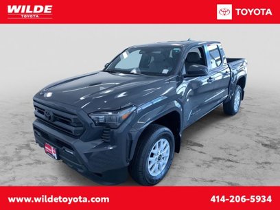 New 2025 Toyota Tacoma SR5
