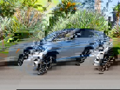 New 2025 Volkswagen Atlas Cross Sport SEL Premium R-Line