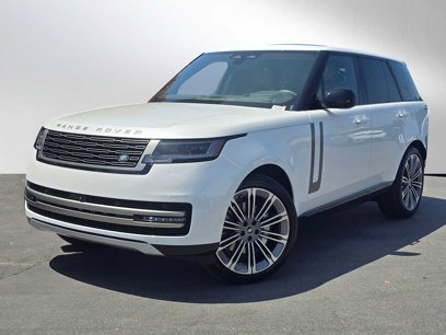 New 2025 Land Rover Range Rover SE