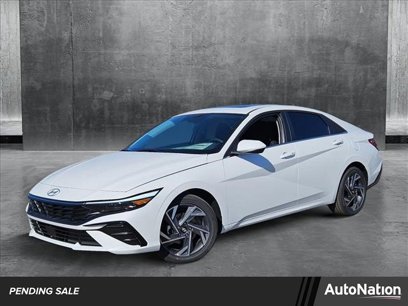 New 2025 Hyundai Elantra SEL