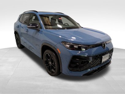 New 2025 Volkswagen Tiguan SE R-Line