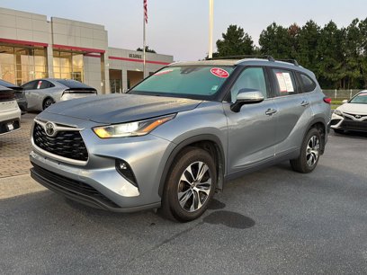 Certified 2021 Toyota Highlander XLE