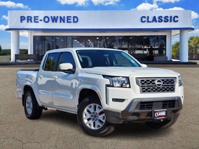 Used 2022 Nissan Frontier SV w/ Technology Package