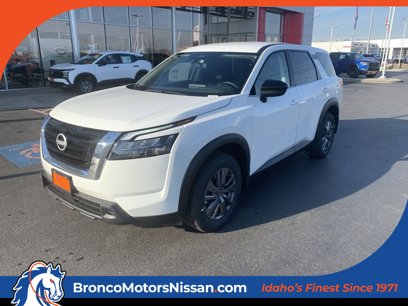 New 2025 Nissan Pathfinder S